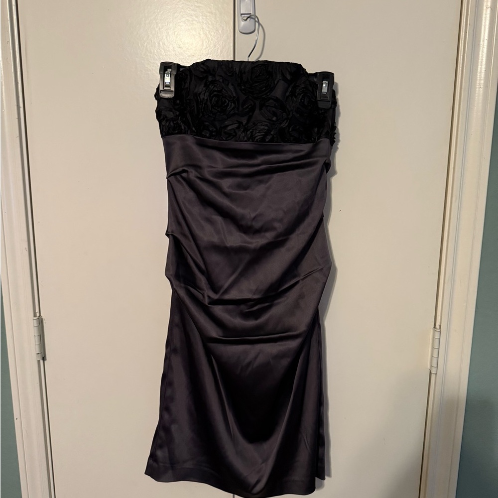 Elegant Black & Gray Strapless Dress